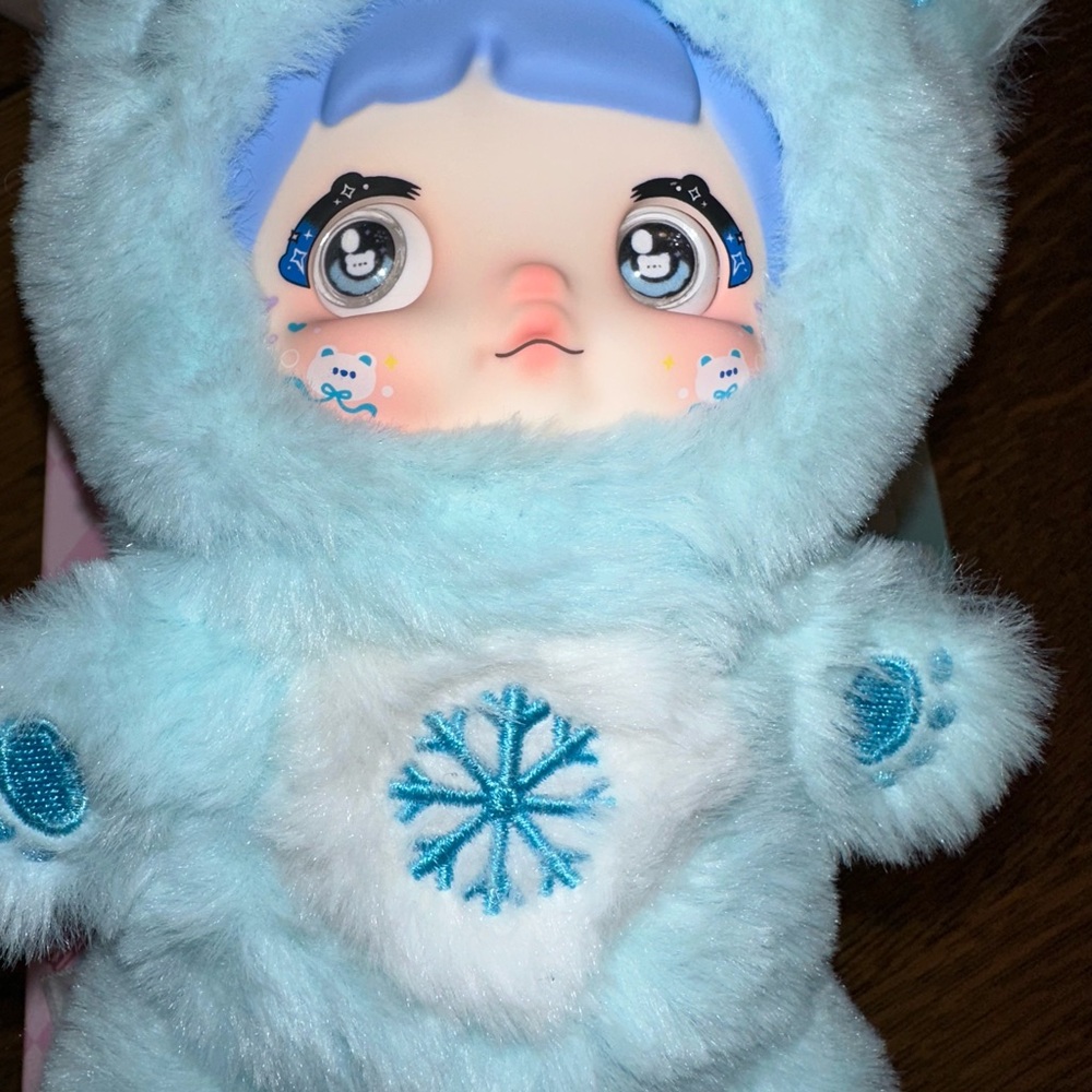 Adorable Nommi bear plush pendant!!